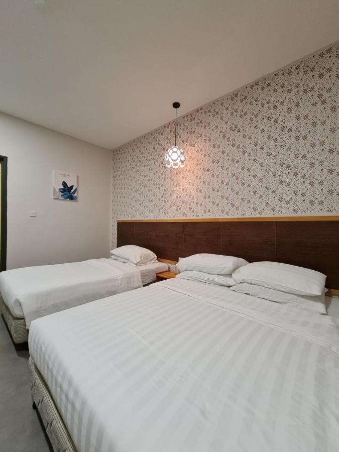 Hotel Bestari Kuala Lipis Exterior photo