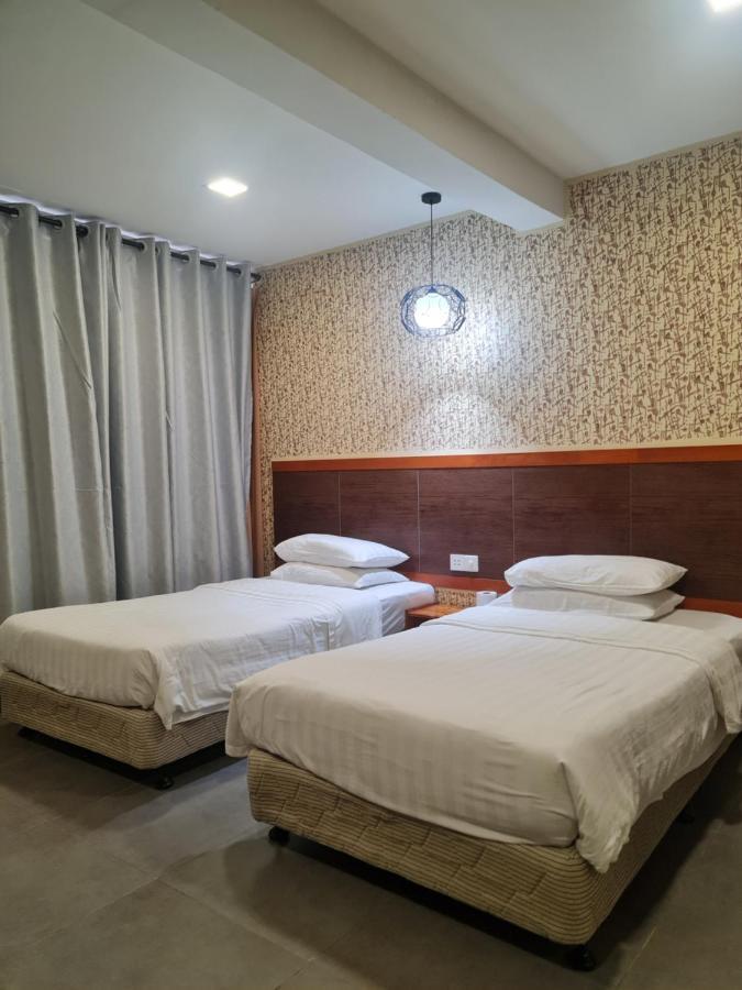 Hotel Bestari Kuala Lipis Exterior photo