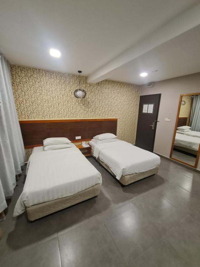 Hotel Bestari Kuala Lipis Exterior photo