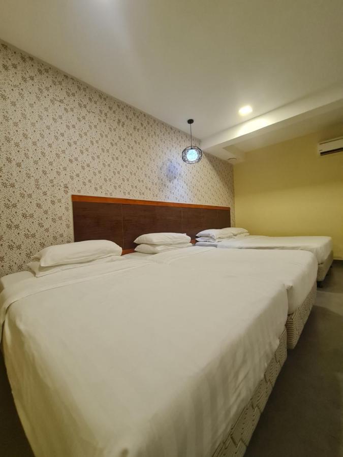 Hotel Bestari Kuala Lipis Exterior photo