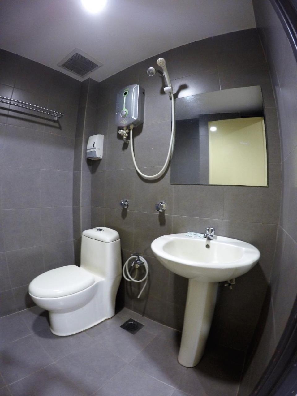 Hotel Bestari Kuala Lipis Exterior photo