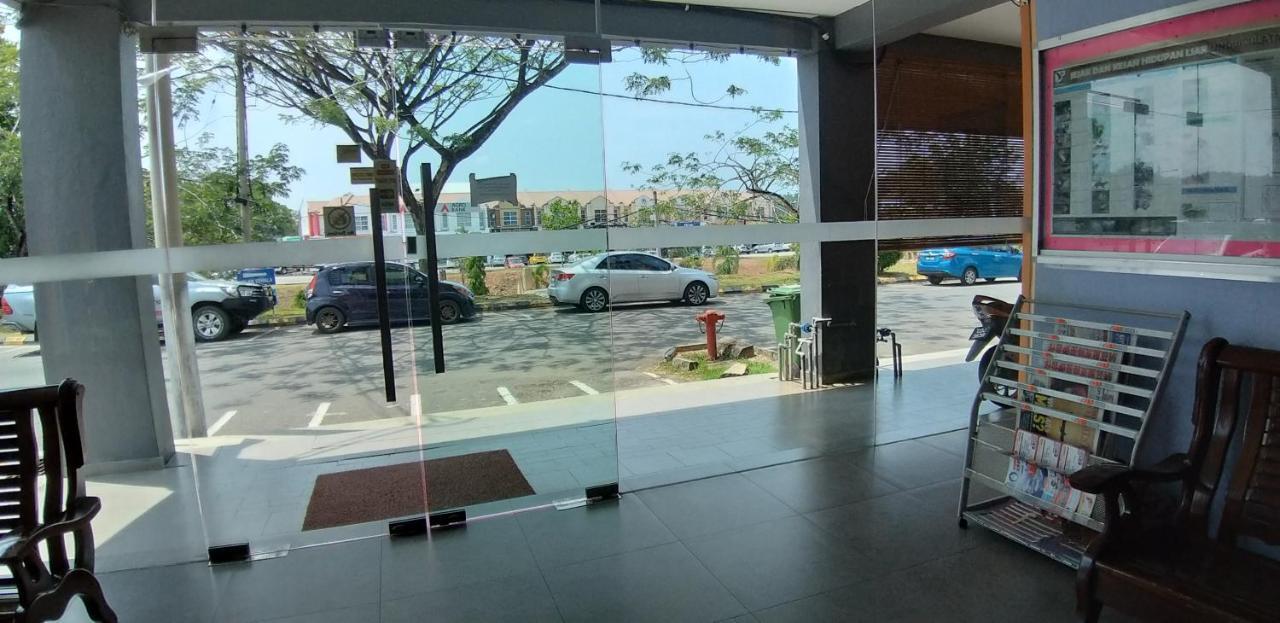 Hotel Bestari Kuala Lipis Exterior photo